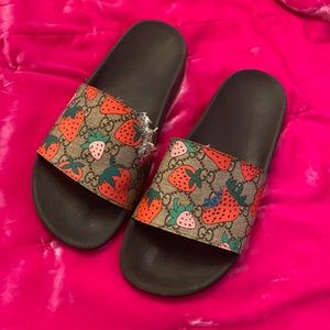 Authentic gucci slides